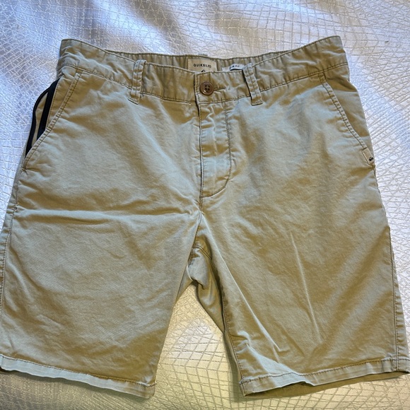 Quiksilver Other - Men's Quiksilver Tan Shorts